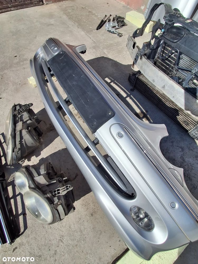 Mercedes W209 CLK maska zderzak błotniki lampy wzmocnienie przód 744 - 5