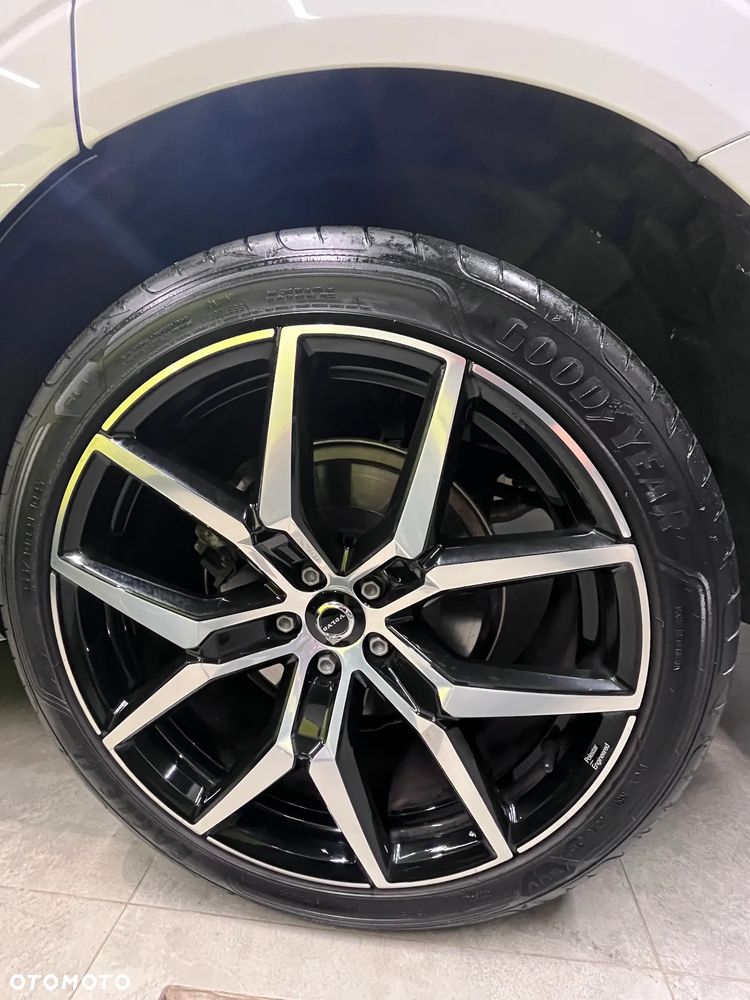 Volvo XC 60 B4 B Momentum Pro - 7