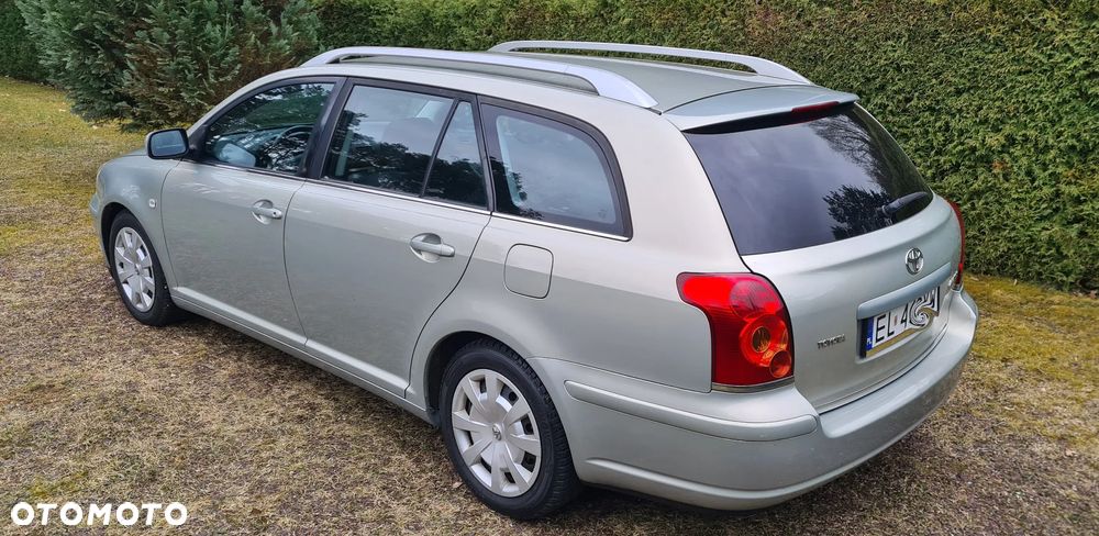 Toyota Avensis 1.8 VVT-i Executive - 15