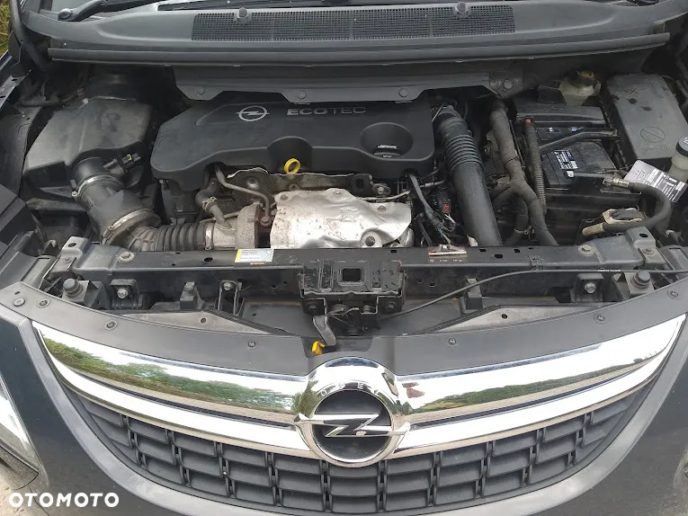Opel Zafira 2.0 CDTI Cosmo - 24