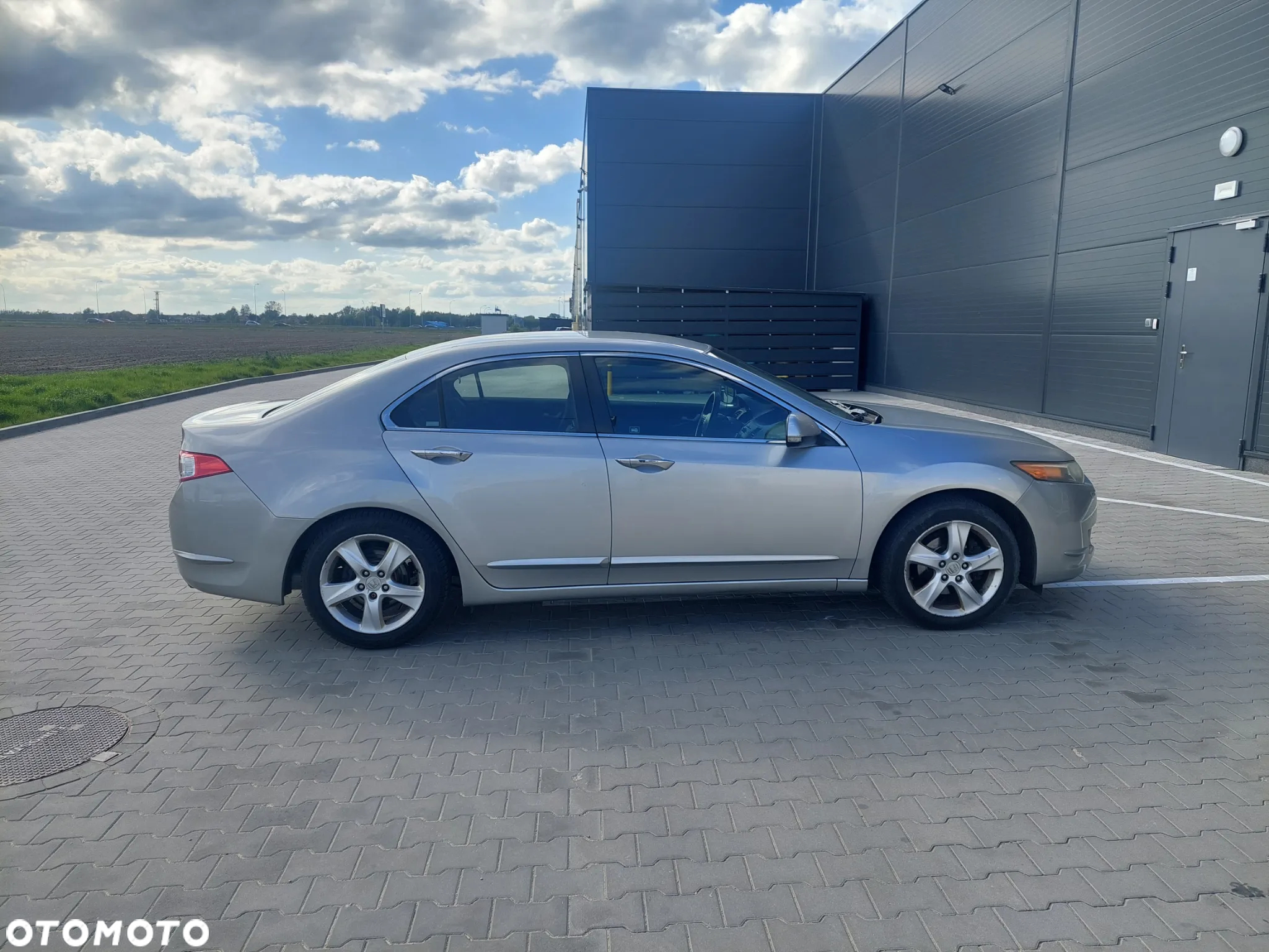 Honda Accord - 4