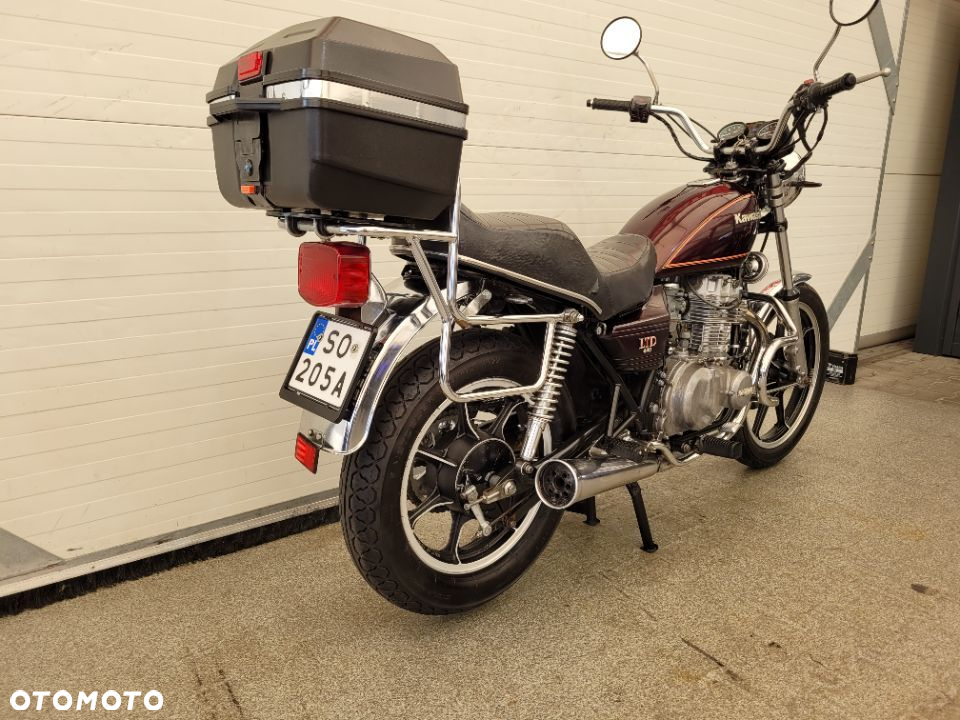 Kawasaki LTD - 22