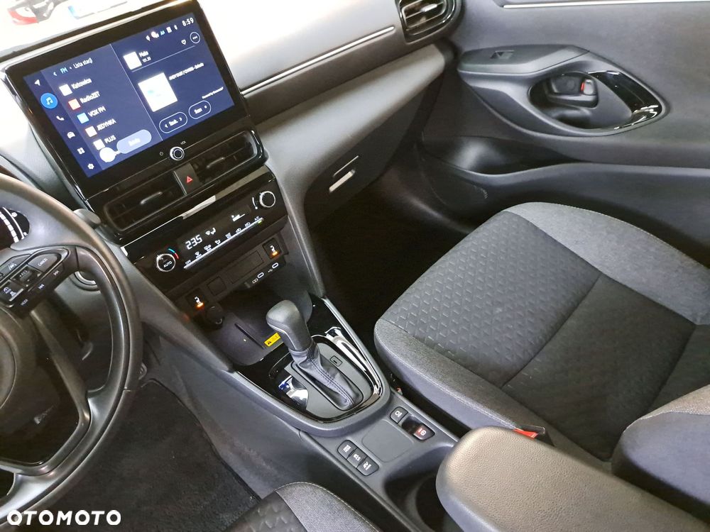 Toyota Yaris Cross Hybrid 1.5 Style - 29