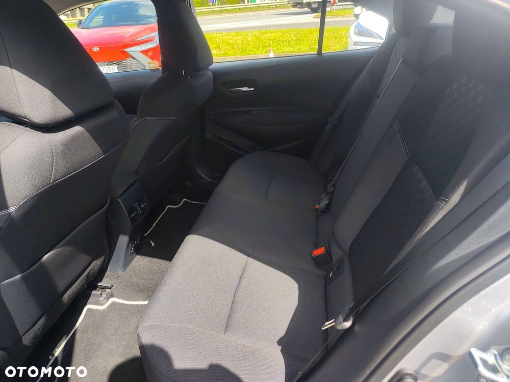 Toyota Corolla 1.8 Hybrid Comfort - 15