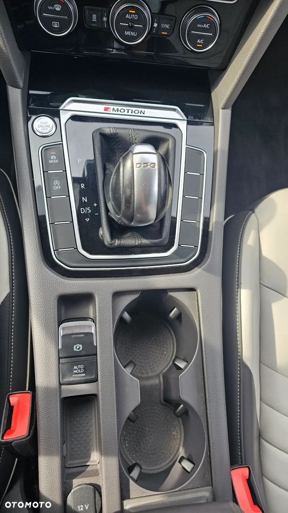 Volkswagen Arteon 2.0 TDI Bi-Turbo SCR 4Mot Elegance DSG - 16