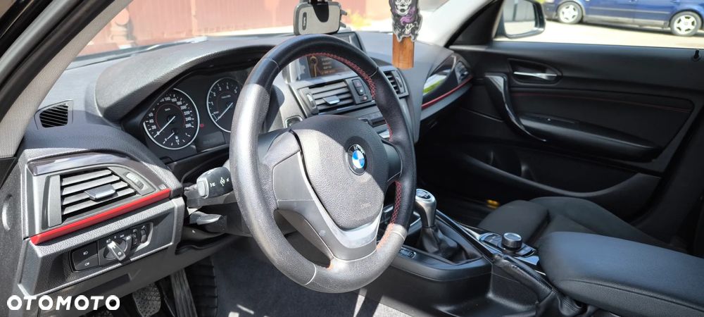 BMW Seria 1 116i Sport Line - 8