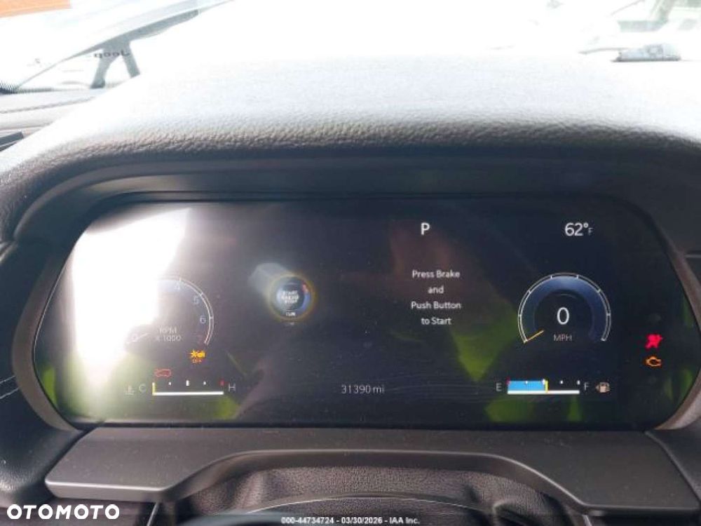 Jeep Grand Cherokee - 11