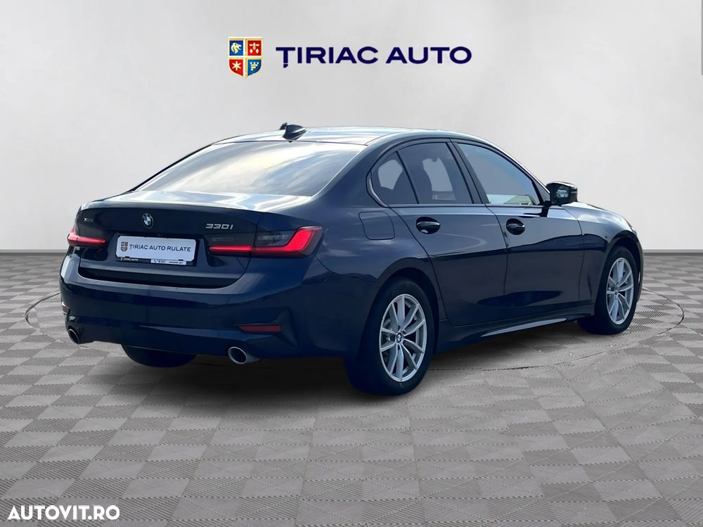 BMW Seria 3 330i xDrive AT - 6