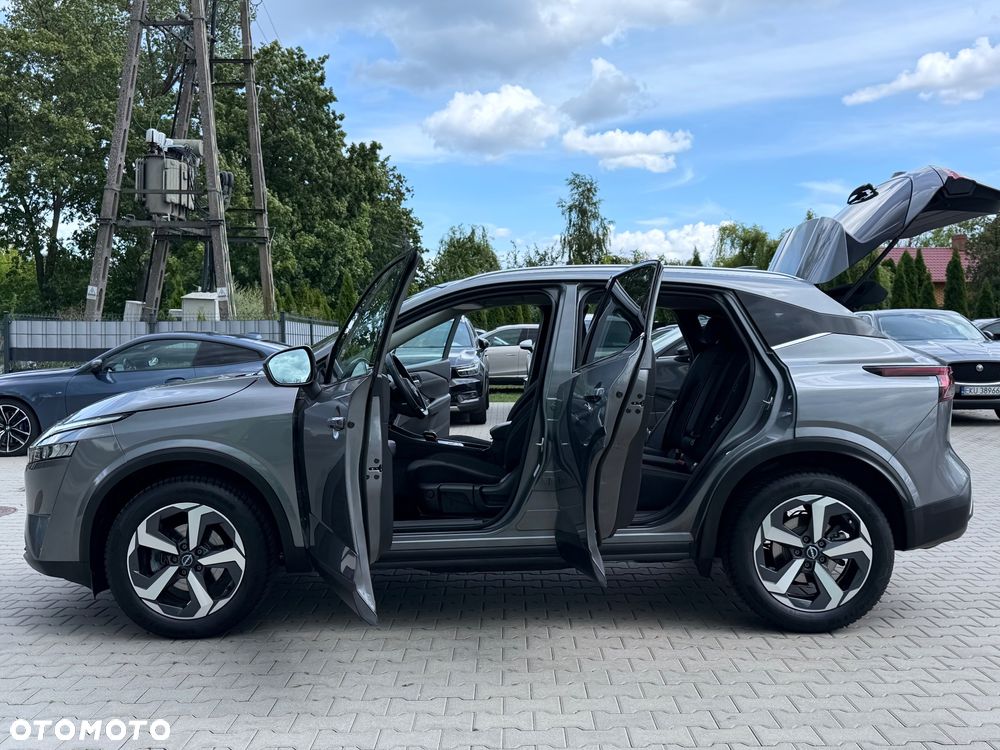 Nissan Qashqai 1.3 DIG-T DCT N-CONNECTA - 16