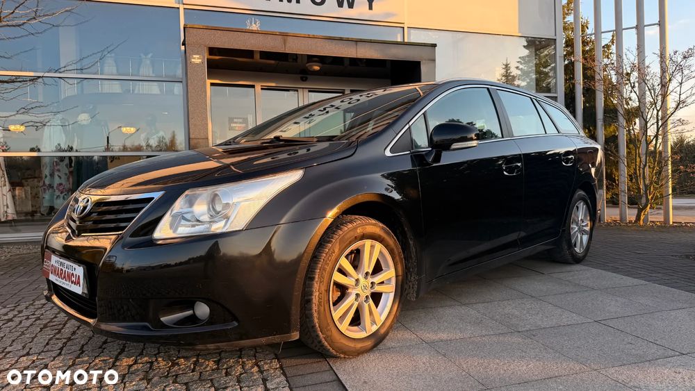 Toyota Avensis 2.0 Multidrive S Executive - 21