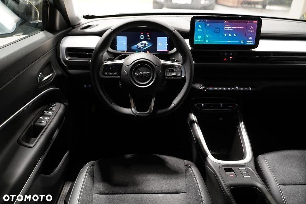 Jeep Avenger 1.2 T3 mHEV Summit FWD eDCT6 - 12