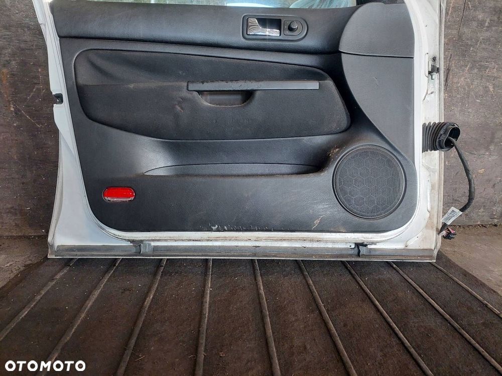 DRZWI KOMPLETNE LEWY PRZÓD VOLKSWAGEN GOLF IV LB9A KOMBI - 7
