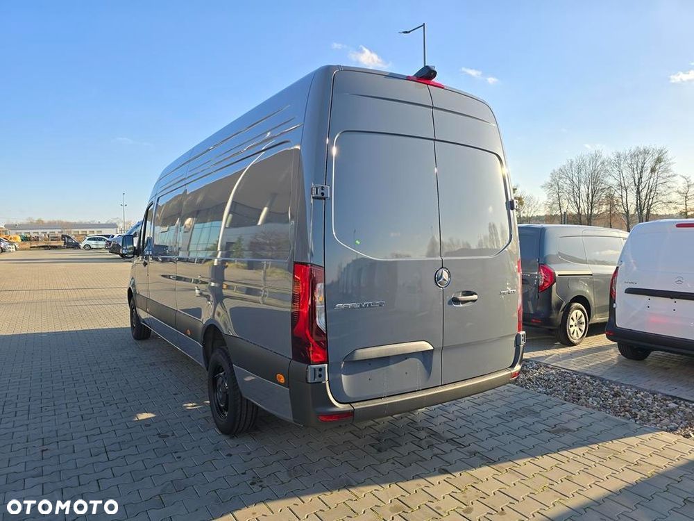 Mercedes-Benz Sprinter 319 CDI Long PRO 9G-Tronic - 7
