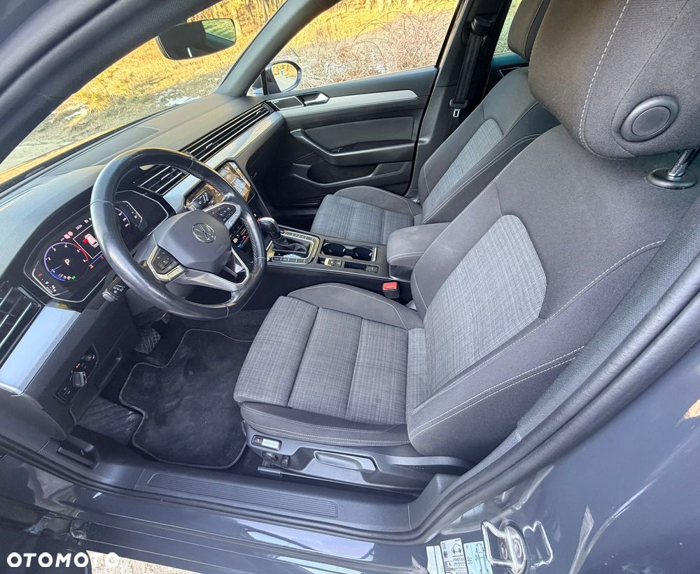 Volkswagen Passat 2.0 TDI Business DSG - 15