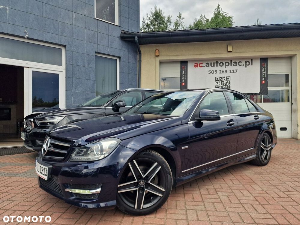 Mercedes-Benz Klasa C 180 7G-TRONIC AMG Line - 1