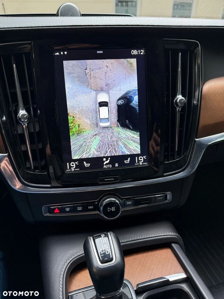 Volvo S90 - 18