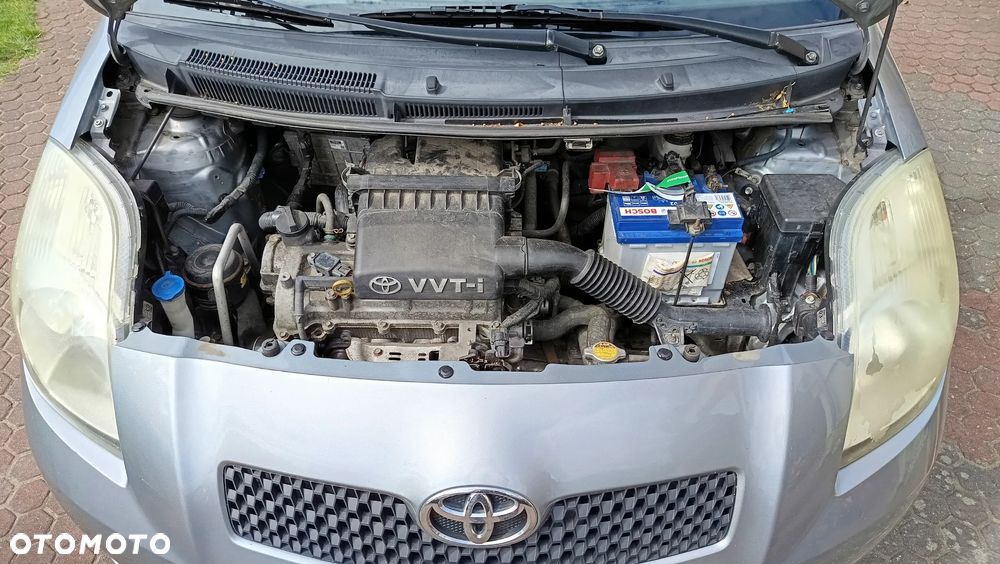 Toyota Yaris 1.3 Luna - 23