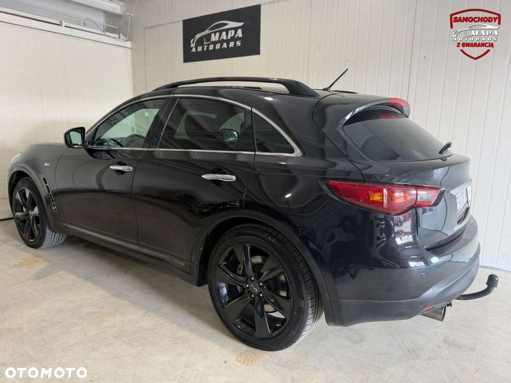 Infiniti QX70 - 7