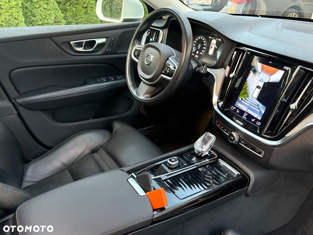 Volvo V60 T6 AWD Recharge Geartronic Inscription - 15