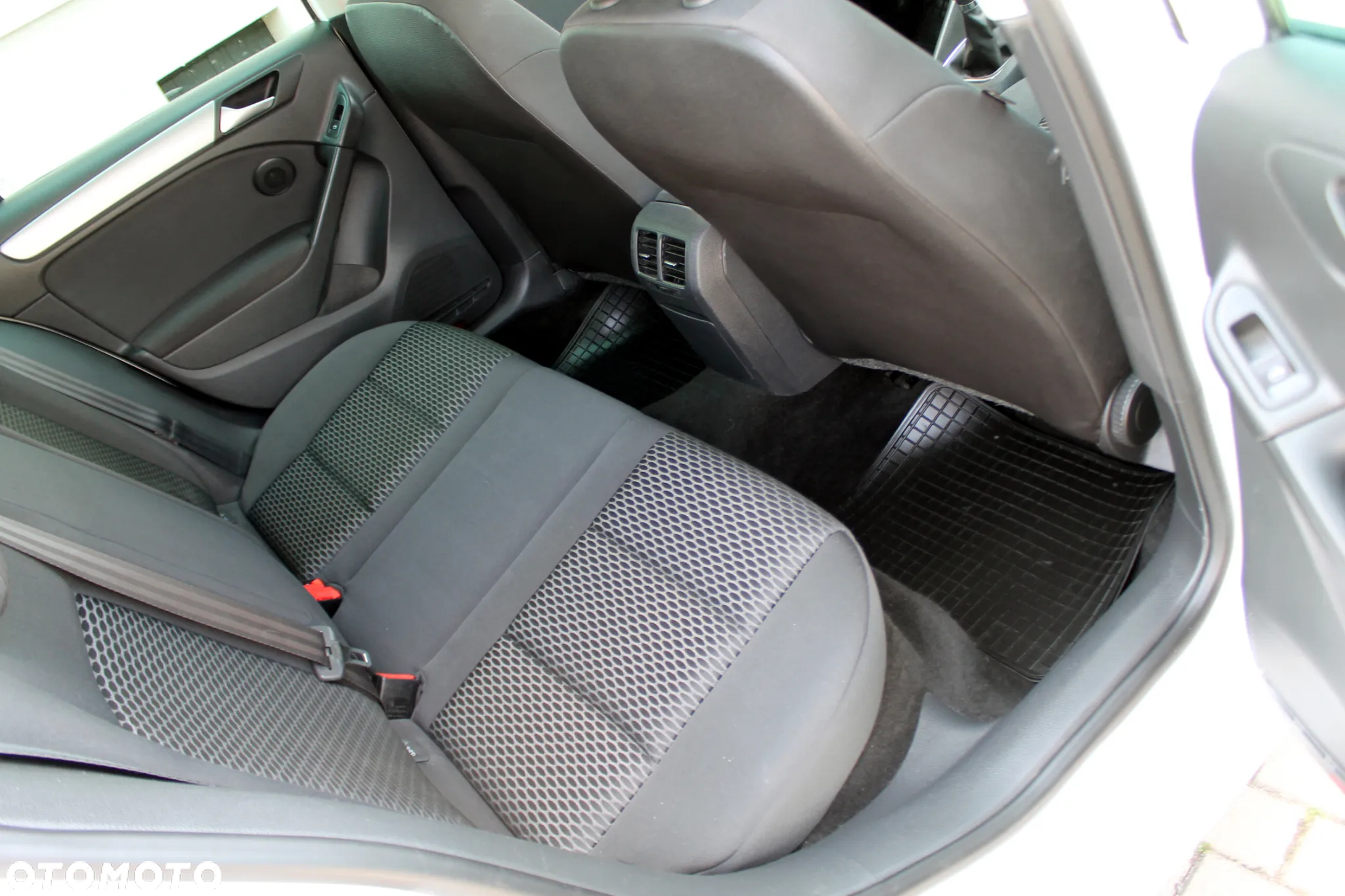 Volkswagen Golf 1.4 Edition - 14