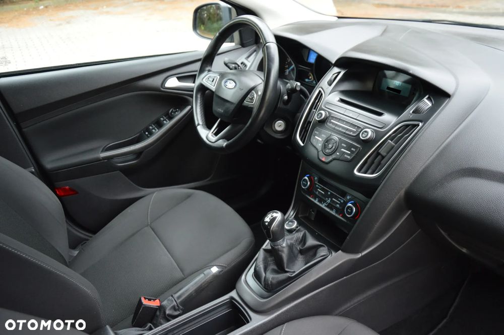 Ford Focus 1.6 TI-VCT Titanium - 21
