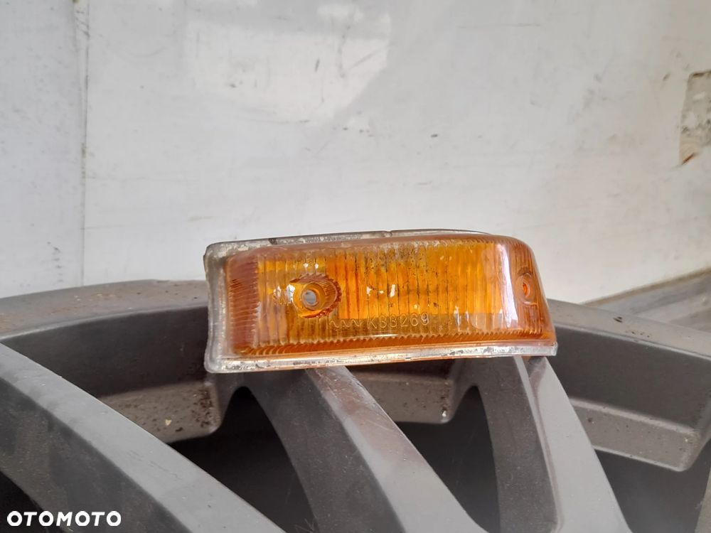Klosz kierunkowskazu lewy przód Opel Kadett B SWF K33269 - 2
