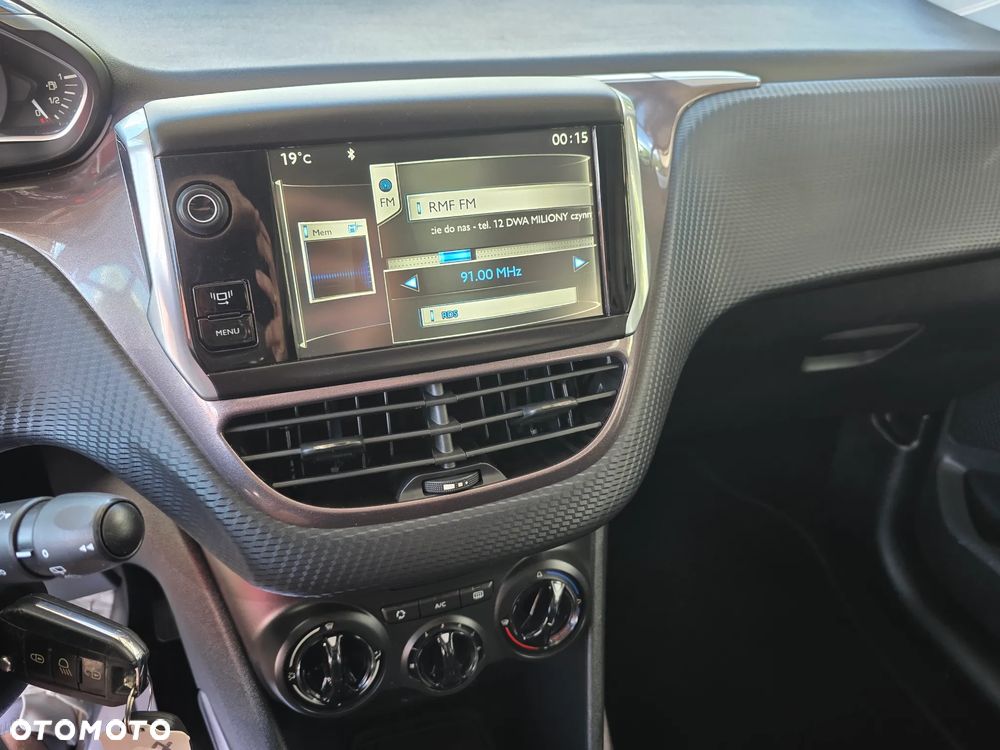 Peugeot 2008 - 31