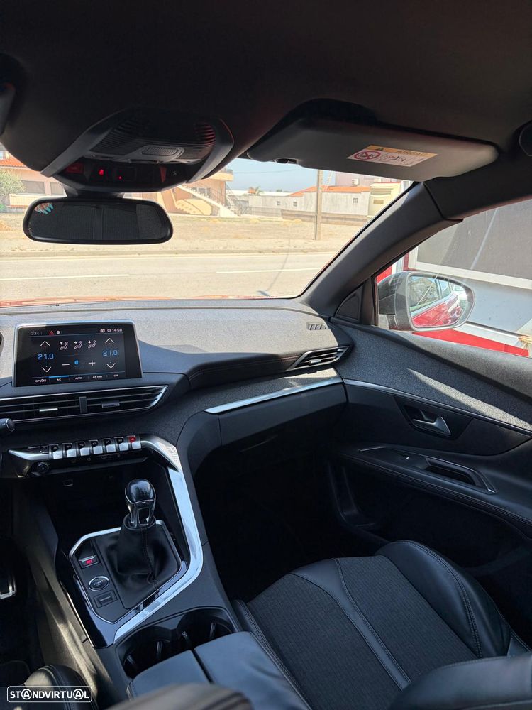 Peugeot 3008 1.6 BlueHDi GT Line - 35