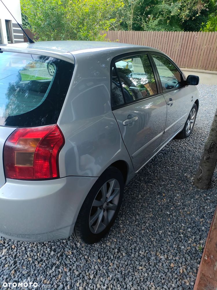Toyota Corolla 2.0 D-4D Terra - 4