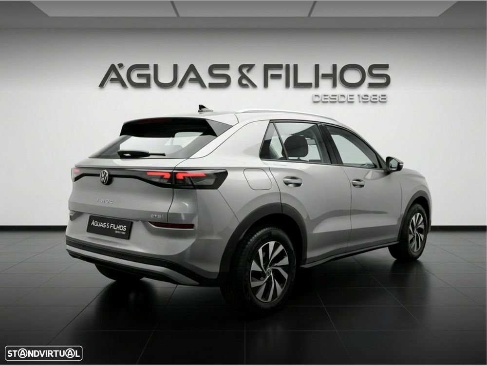 VW T-Roc 1.5 eTSI Trend DSG — photo 4