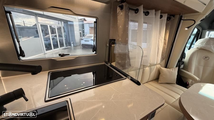 Fleurette Elister 73 LMF c. central e basc. (NOVA) cx.aut. 9v - 16