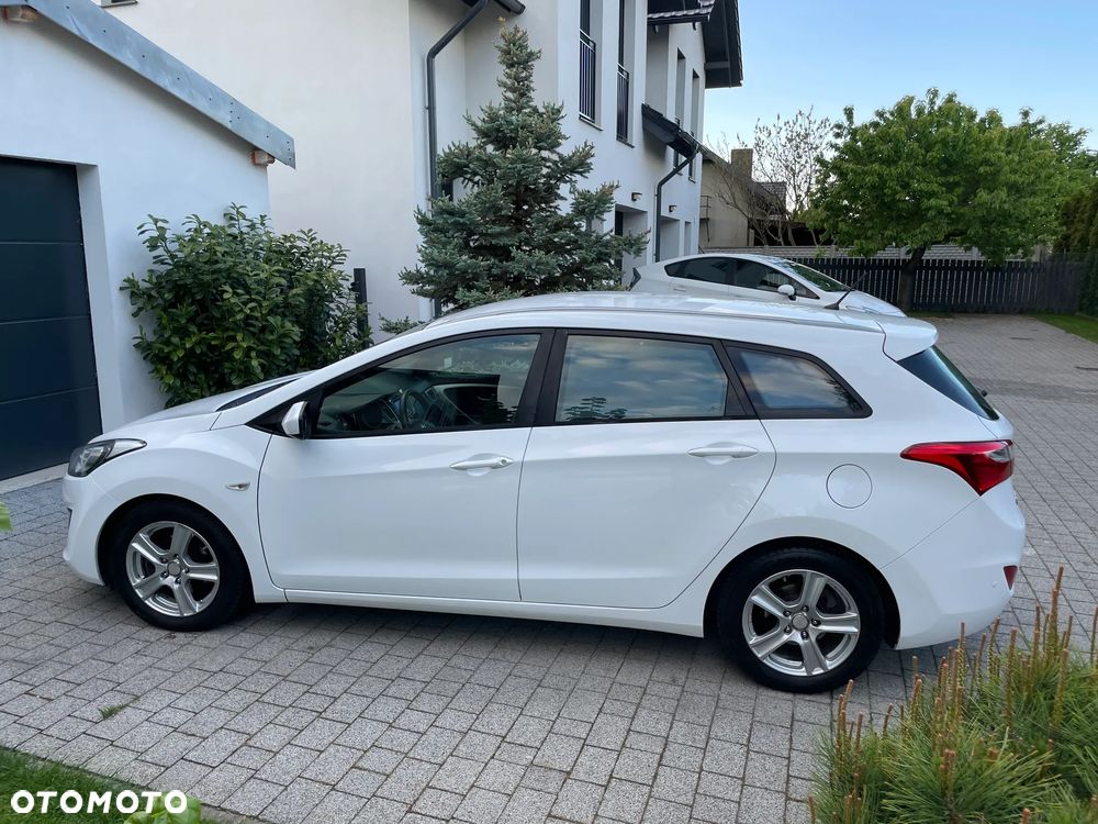 Hyundai i30 1.4 CRDi Classic + - 1