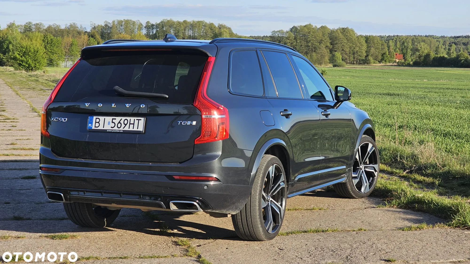 Volvo XC 90 T8 AWD Plug-In Hybrid R-Design 7os - 24