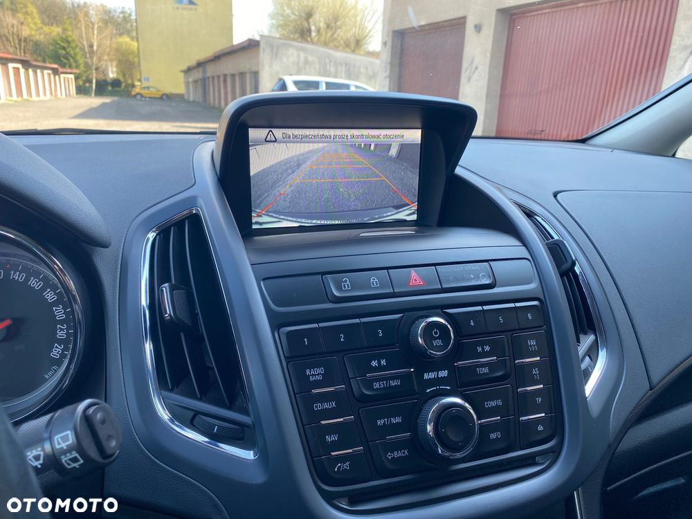 Opel Astra 1.4 T Cosmo - 6