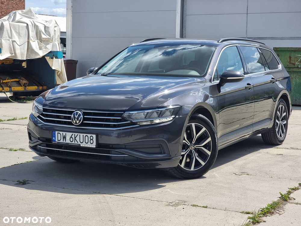 Volkswagen Passat 2.0 TSI Business DSG - 1