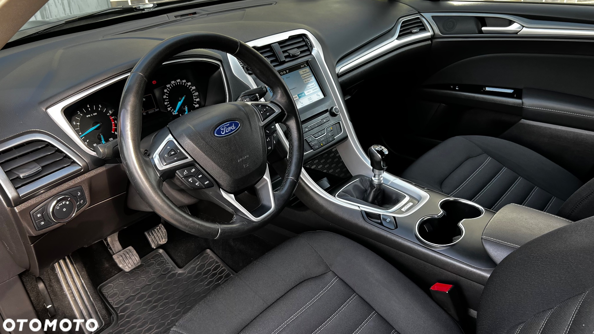 Ford Mondeo - 24
