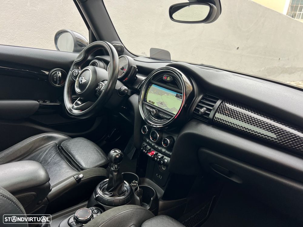 MINI 5 Portas Cooper SD - 23