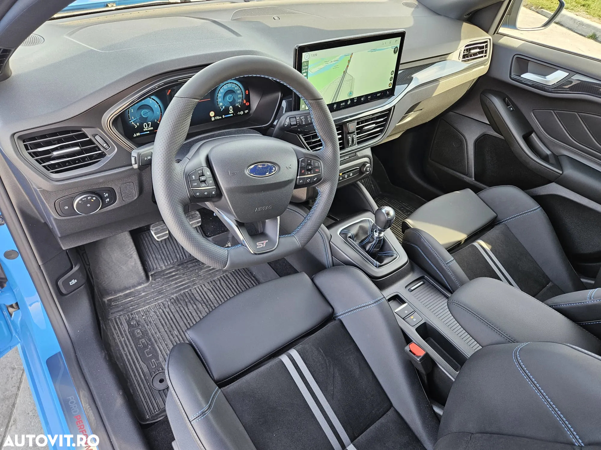 Ford Focus 2.3 Ecoboost ST X - 19