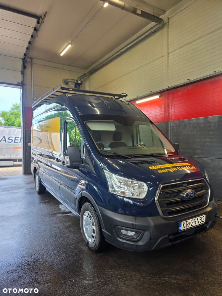 Ford Transit - 1