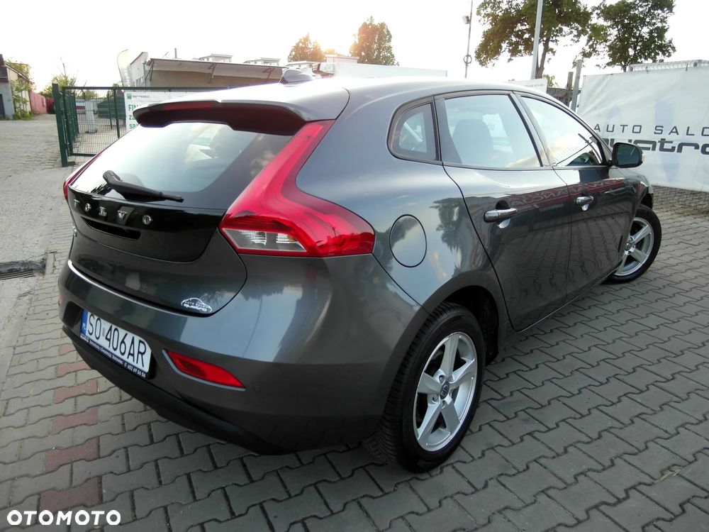 Volvo V40 D2 Kinetic - 5