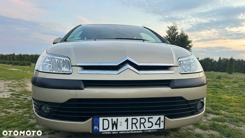 Citroën C4 1.4 16V Style - 9