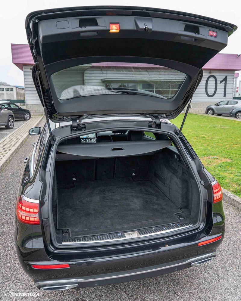 Mercedes-Benz E 200 9G-TRONIC - 31