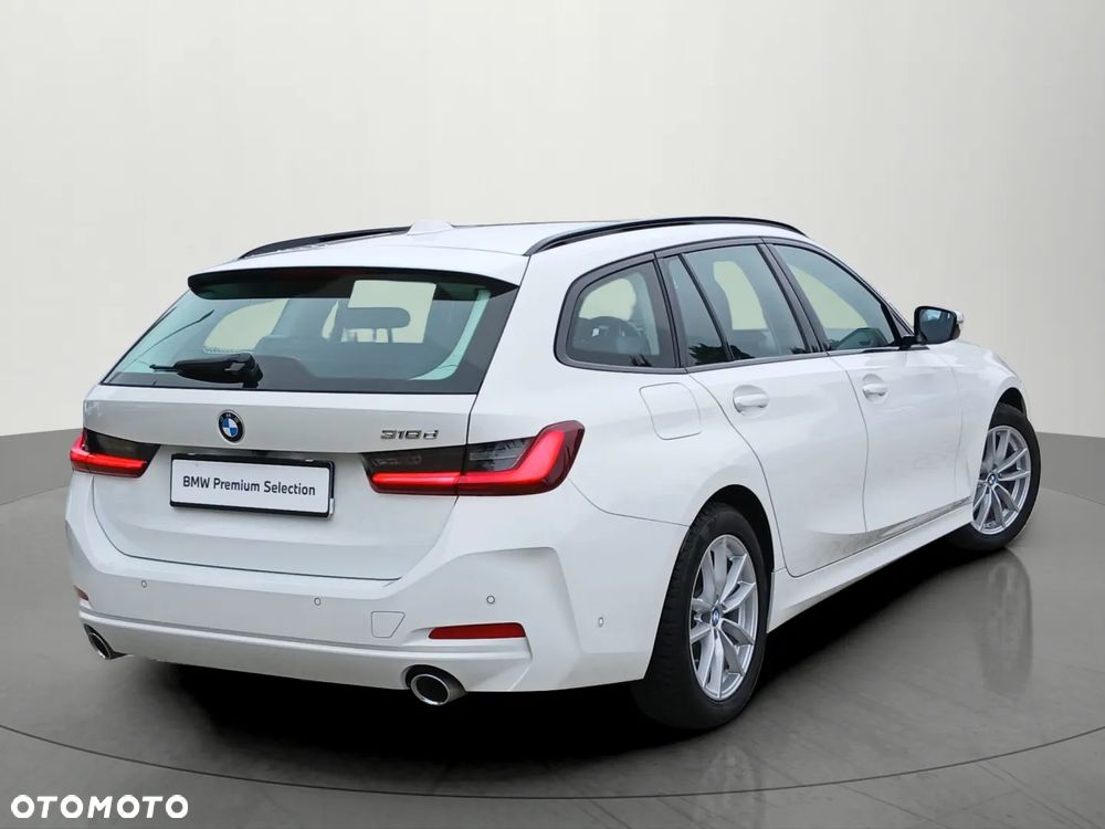 BMW Seria 3 318d MHEV - 6