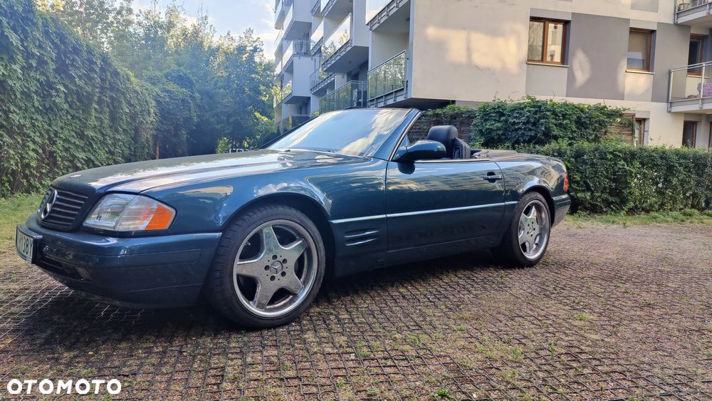 Mercedes-Benz SL - 1
