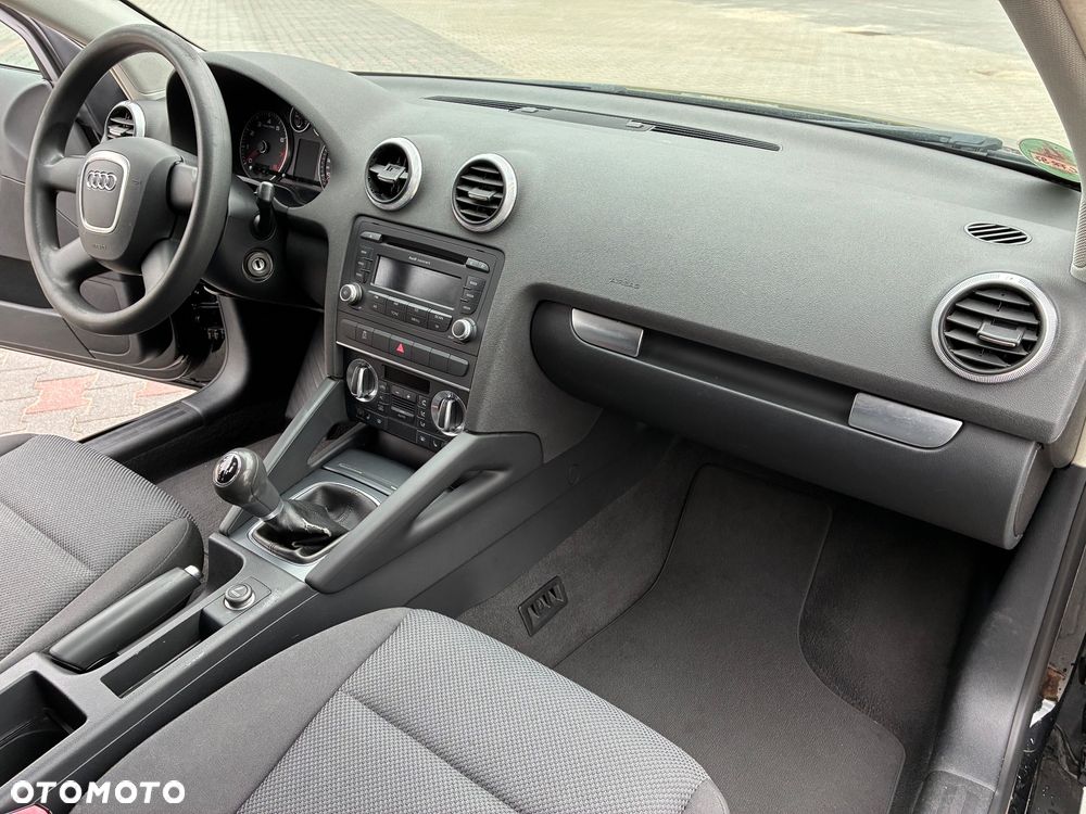 Audi A3 Sportback - 14