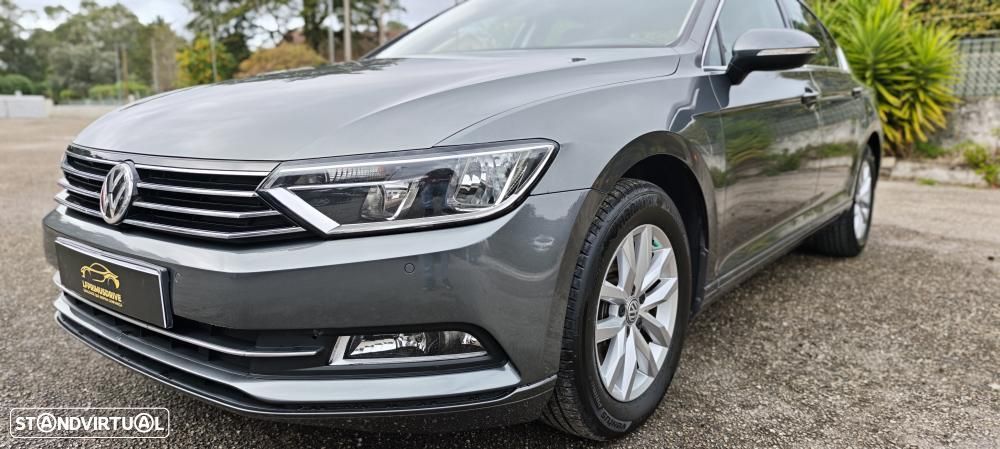 VW Passat 1.6 TDI Confortline - 15
