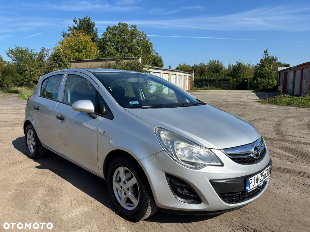 Opel Corsa 1.0 12V Essentia - 2
