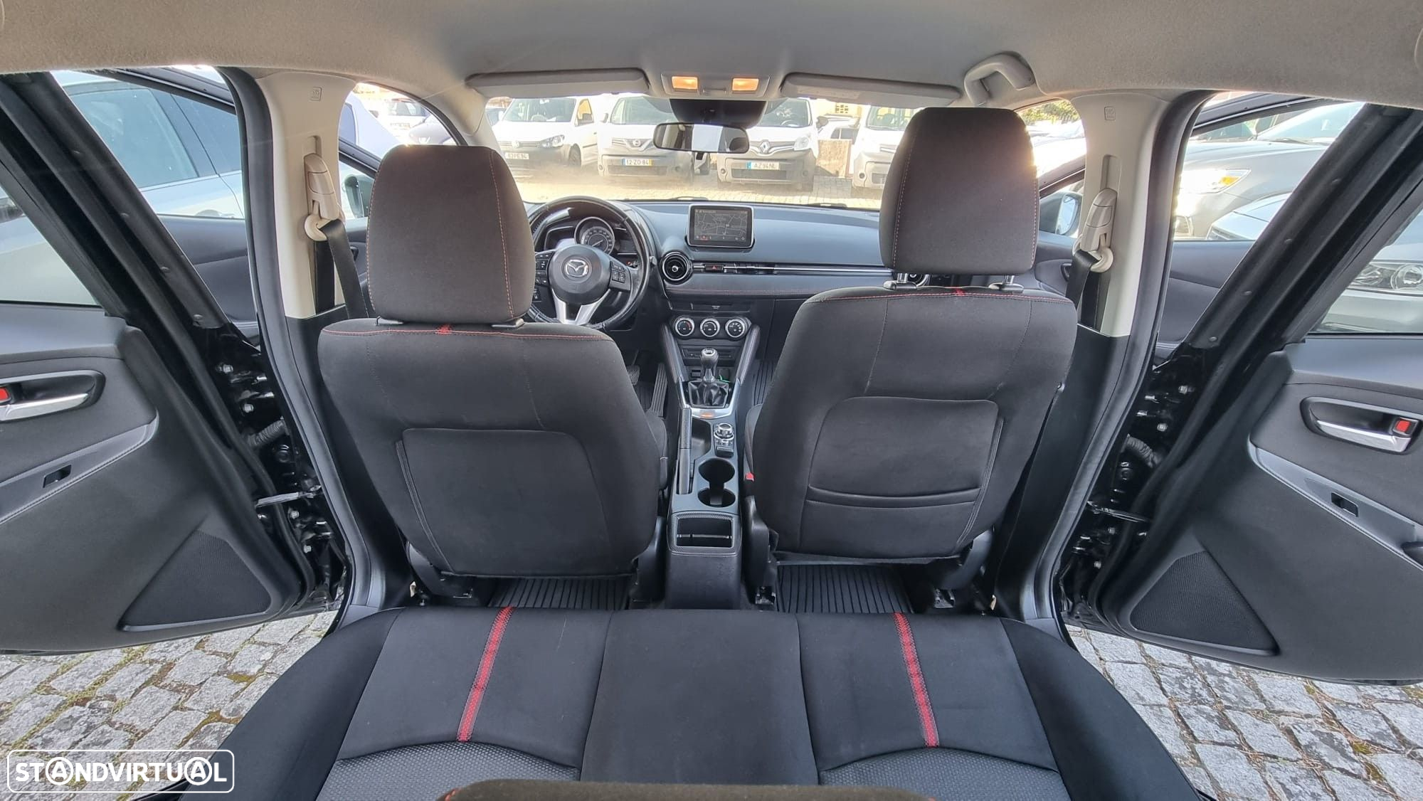 Mazda 2 1.5 Sky.Evolve Navi - 11