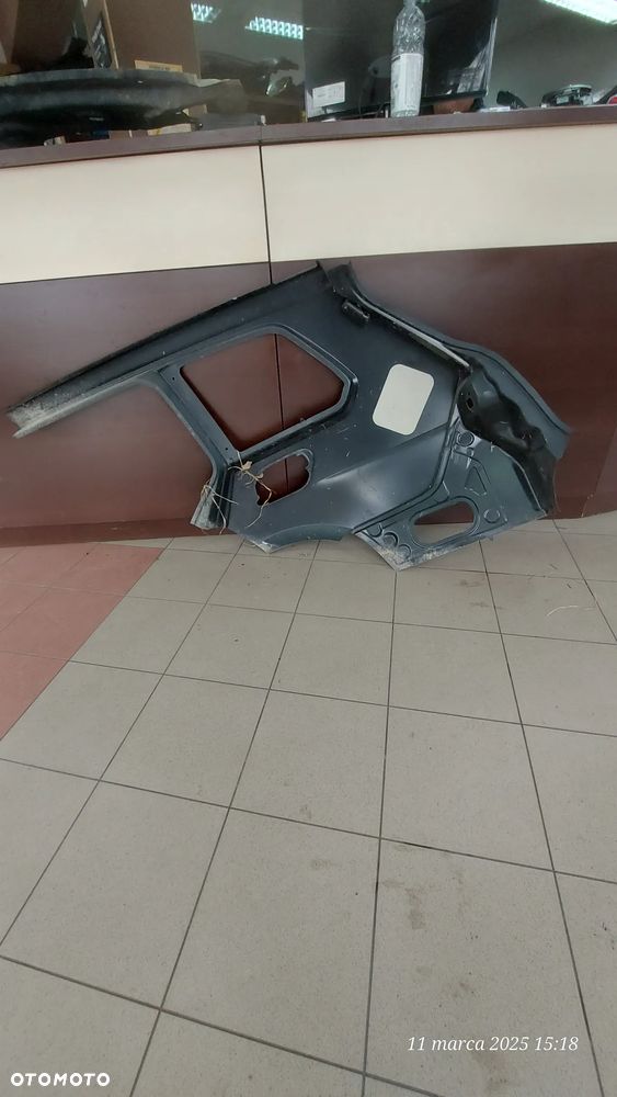 VW Golf 7 kombi poszycie błotnika tył prawe orginał - 2