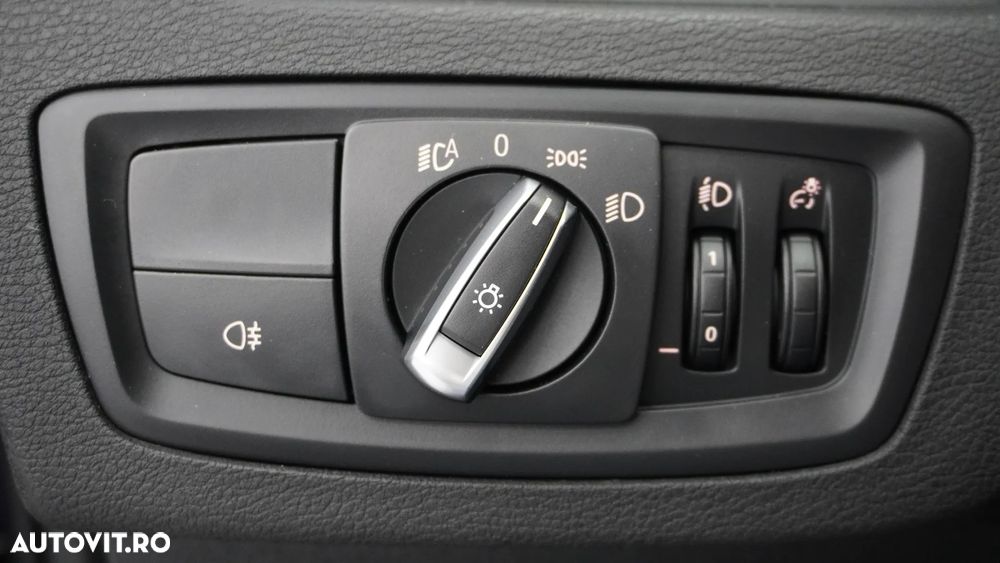 BMW X1 xDrive18d Standard - 13